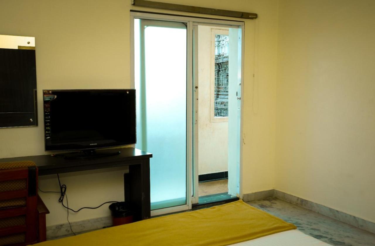 Hotel Arunachala Tiruvannāmalai Eksteriør billede