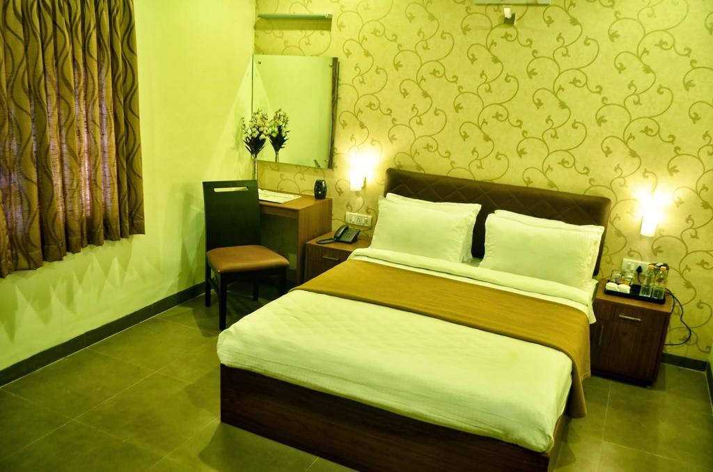 Hotel Arunachala Tiruvannāmalai Værelse billede
